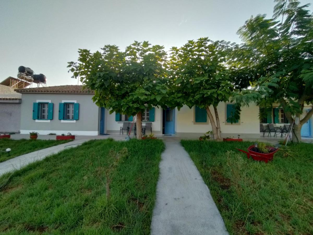 Kalogria Beach Studios Екстериор снимка