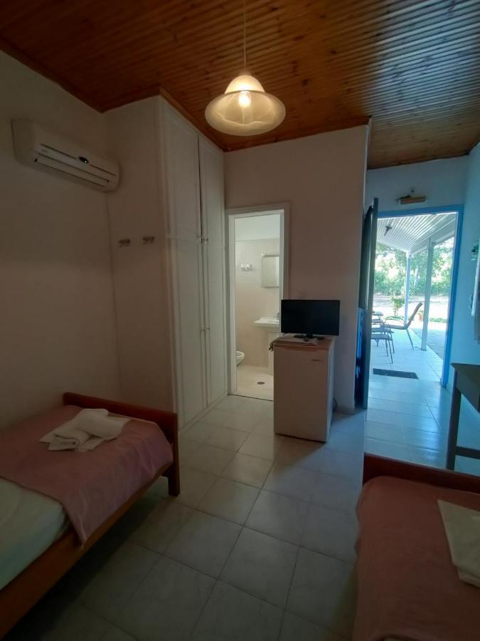 Kalogria Beach Studios Екстериор снимка